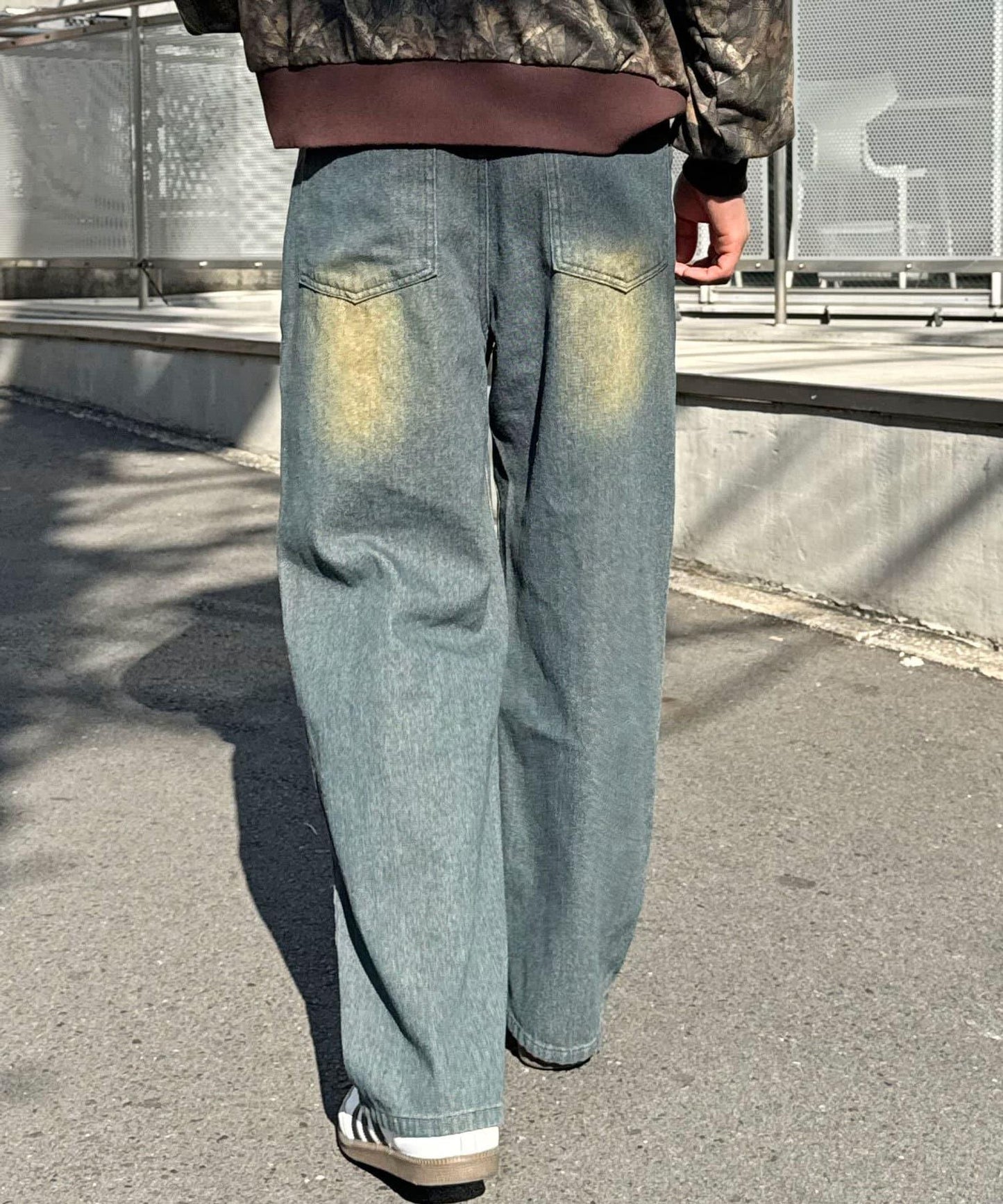 超寬鬆漂染牛仔褲