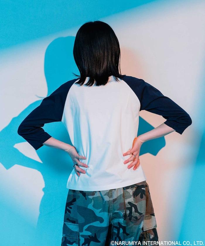 成美角色 套頭T恤