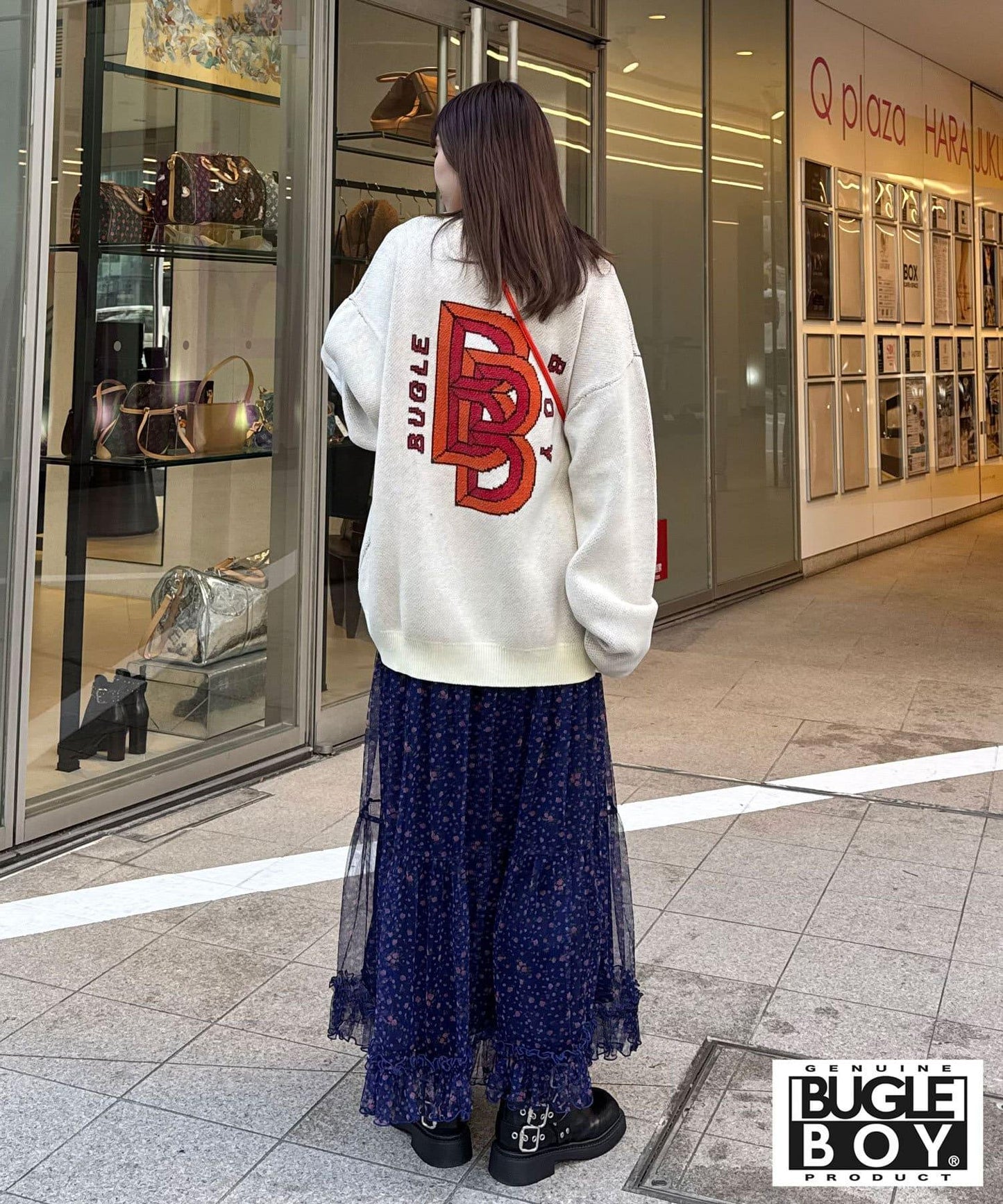 下襬荷葉邊花朵蕾絲層疊裙
