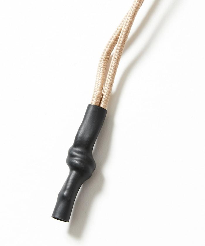 聯名重 格紋荷葉邊鞋包