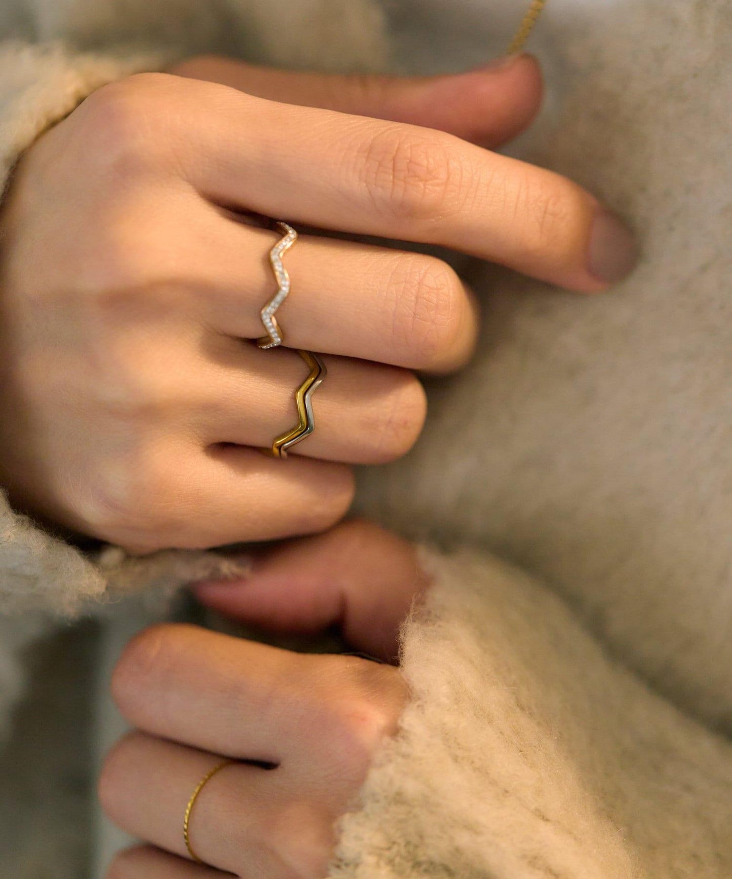 《金屬過敏適用/不鏽鋼》鋸齒3色戒指