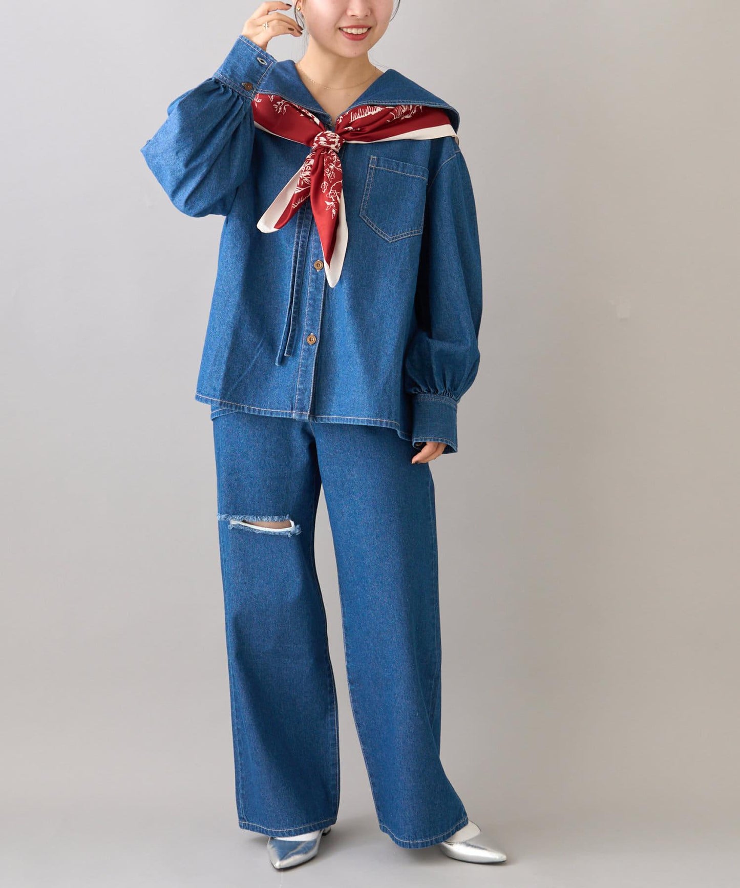 【柳樹】拼接下襬刺繡牛仔褲