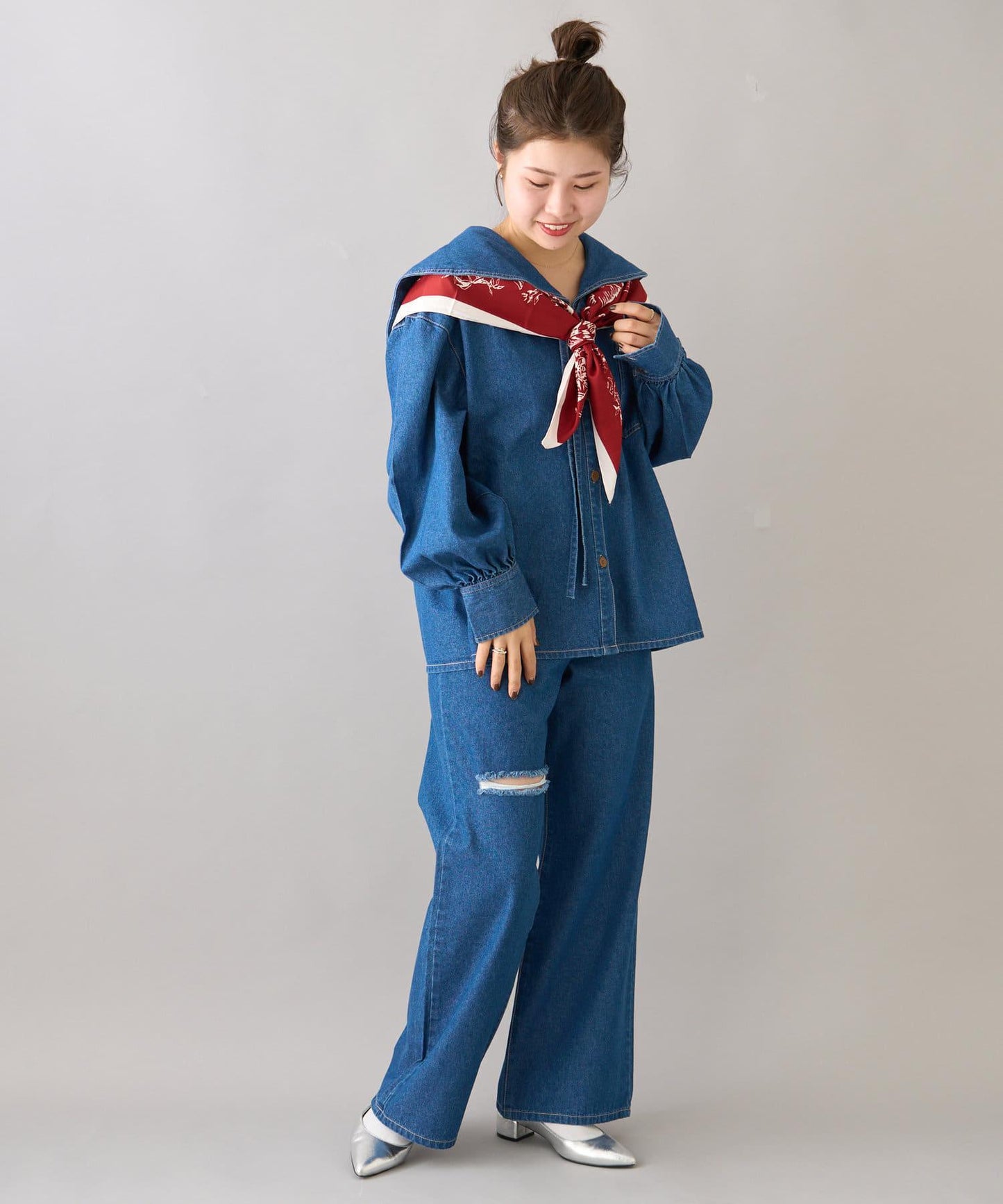 【柳樹】拼接下襬刺繡牛仔褲