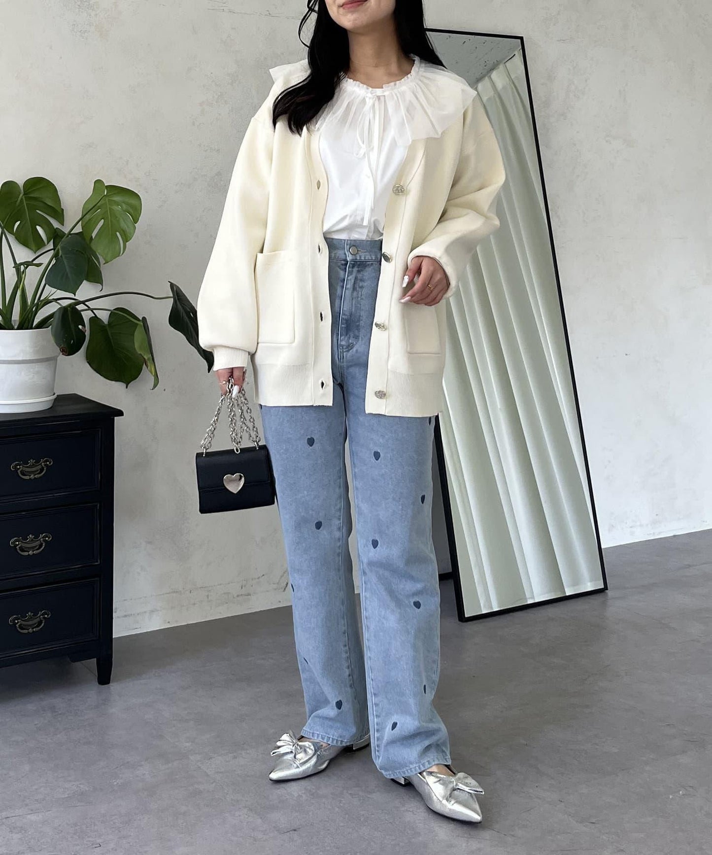 心形刺繡直筒牛仔褲