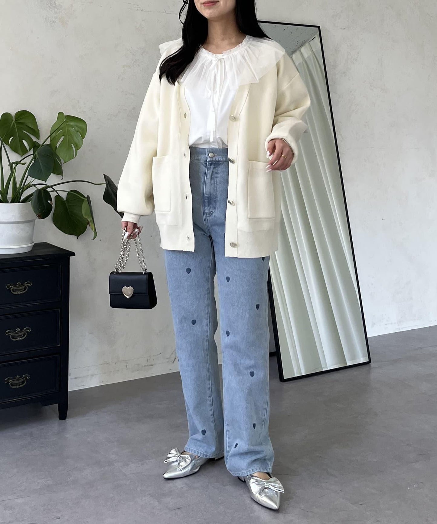 心形刺繡直筒牛仔褲