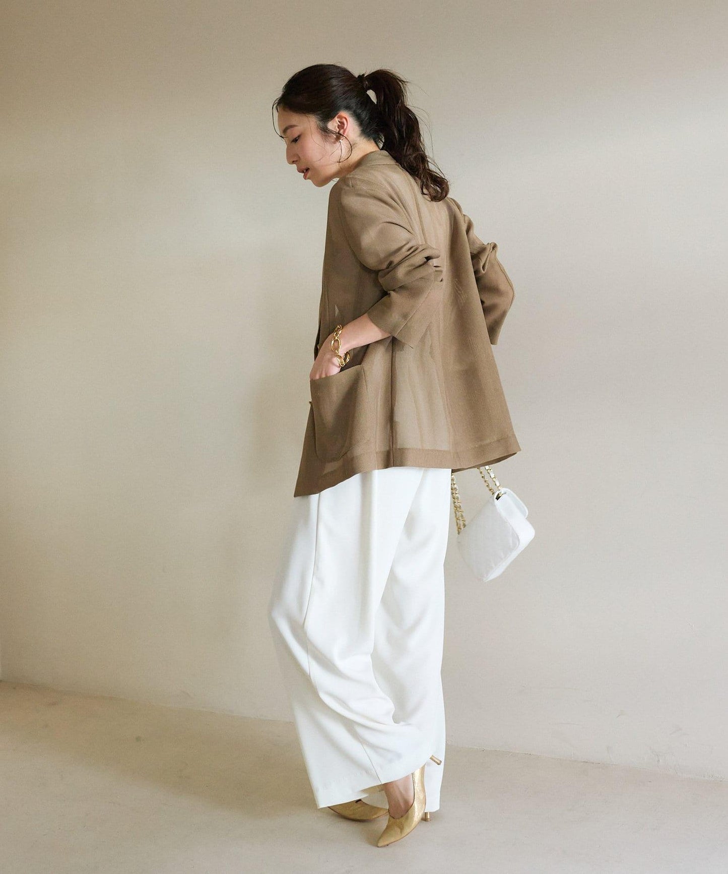 【人氣員工miki監修】網眼金屬鈕釦亮面夾克