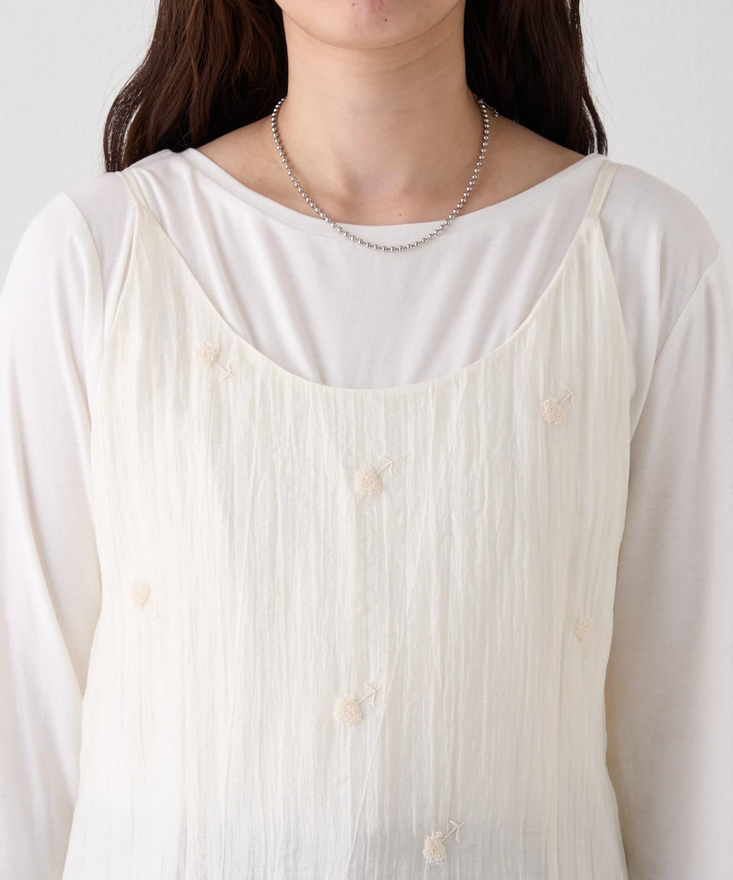 刺繡吊帶長款上衣