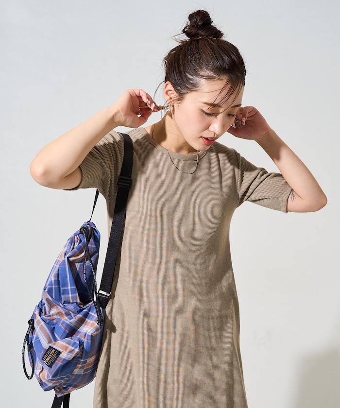 帶杯保暖半喇叭裙連衣裙