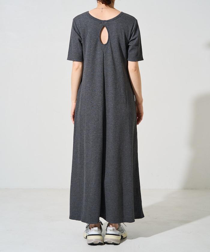 帶杯保暖半喇叭裙連衣裙