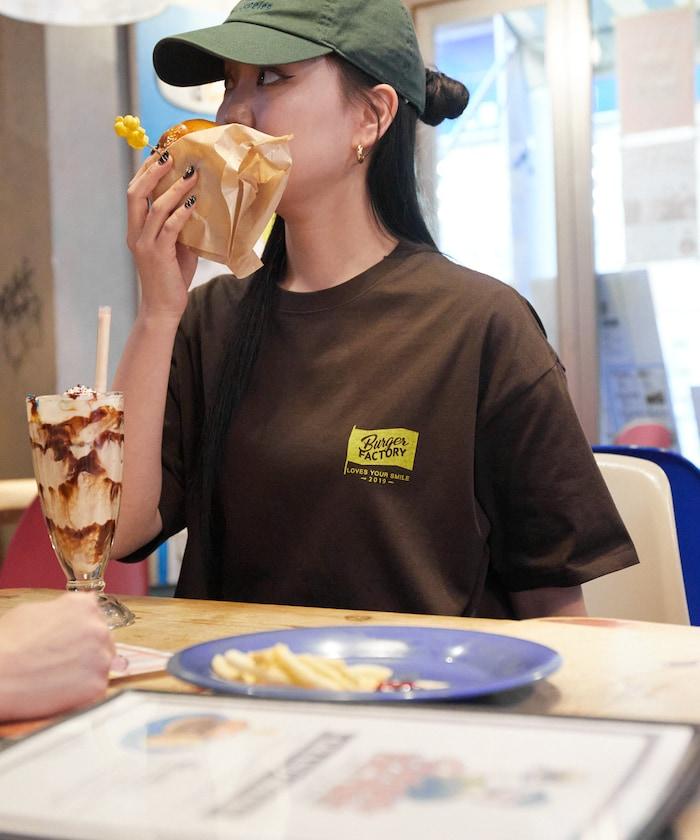 Burger Factory×FREAK'S STORE 漢堡工廠 聯名 大尺寸 後背印花 圓領T恤