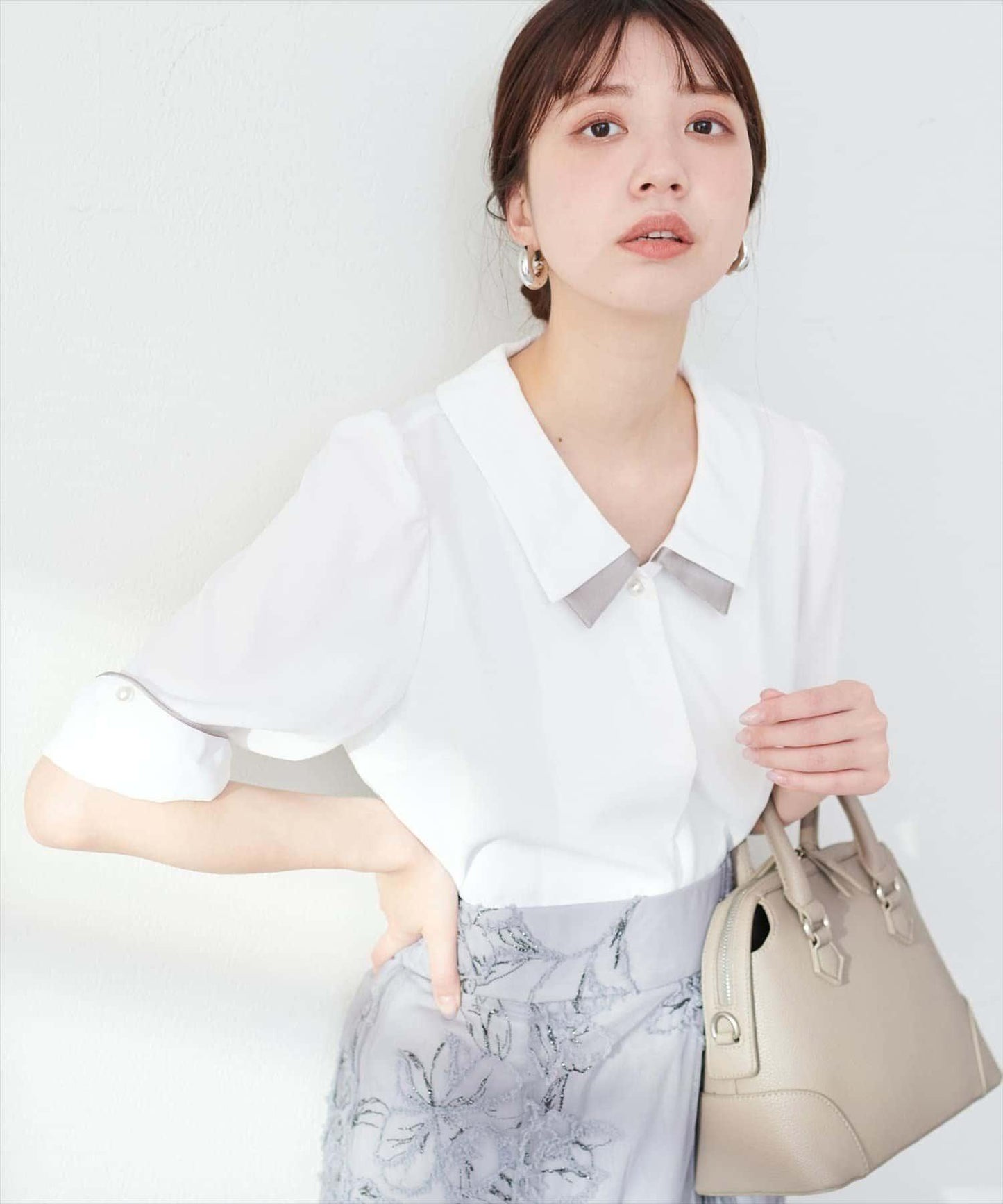 osono配色重疊領三角袖口襯衫