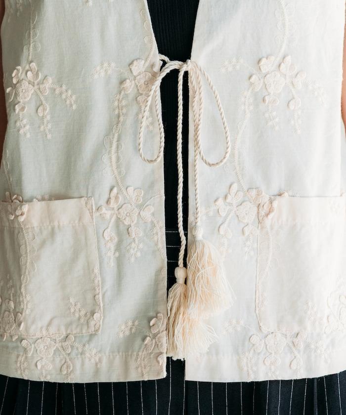花卉刺繡馬甲