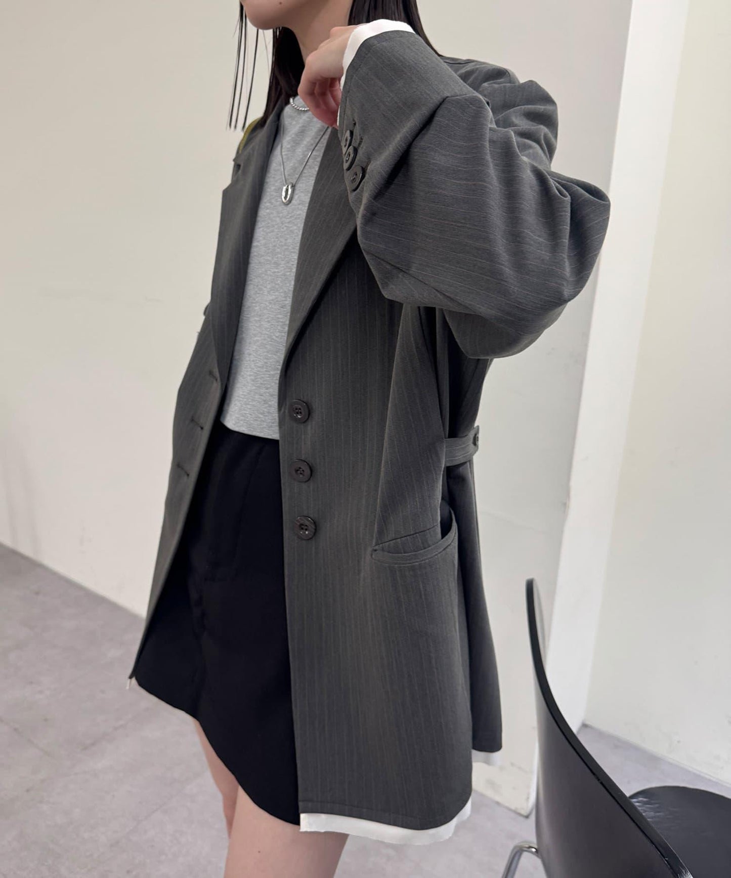 下襬疊層夾克