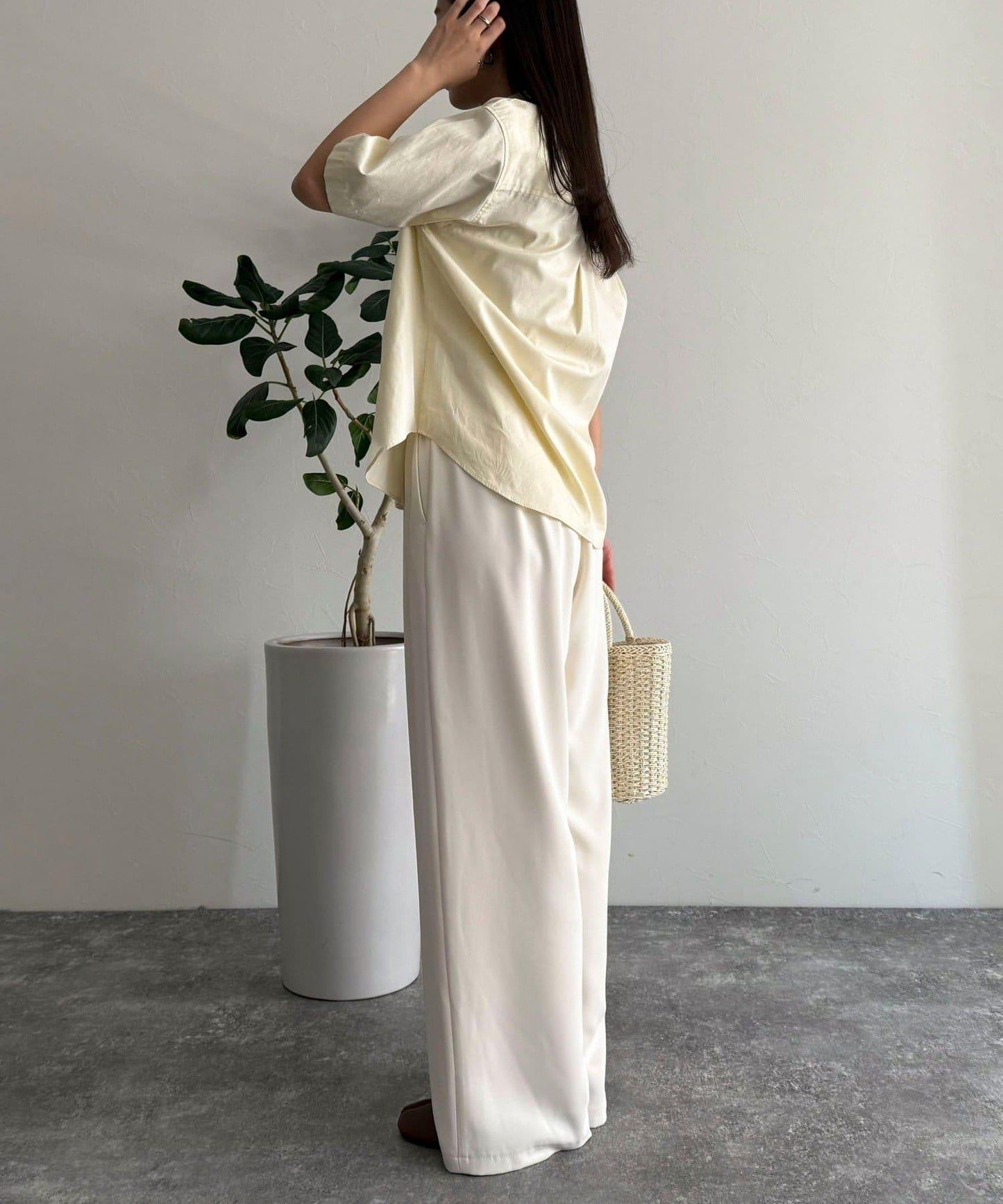 FR刺繡短袖襯衫