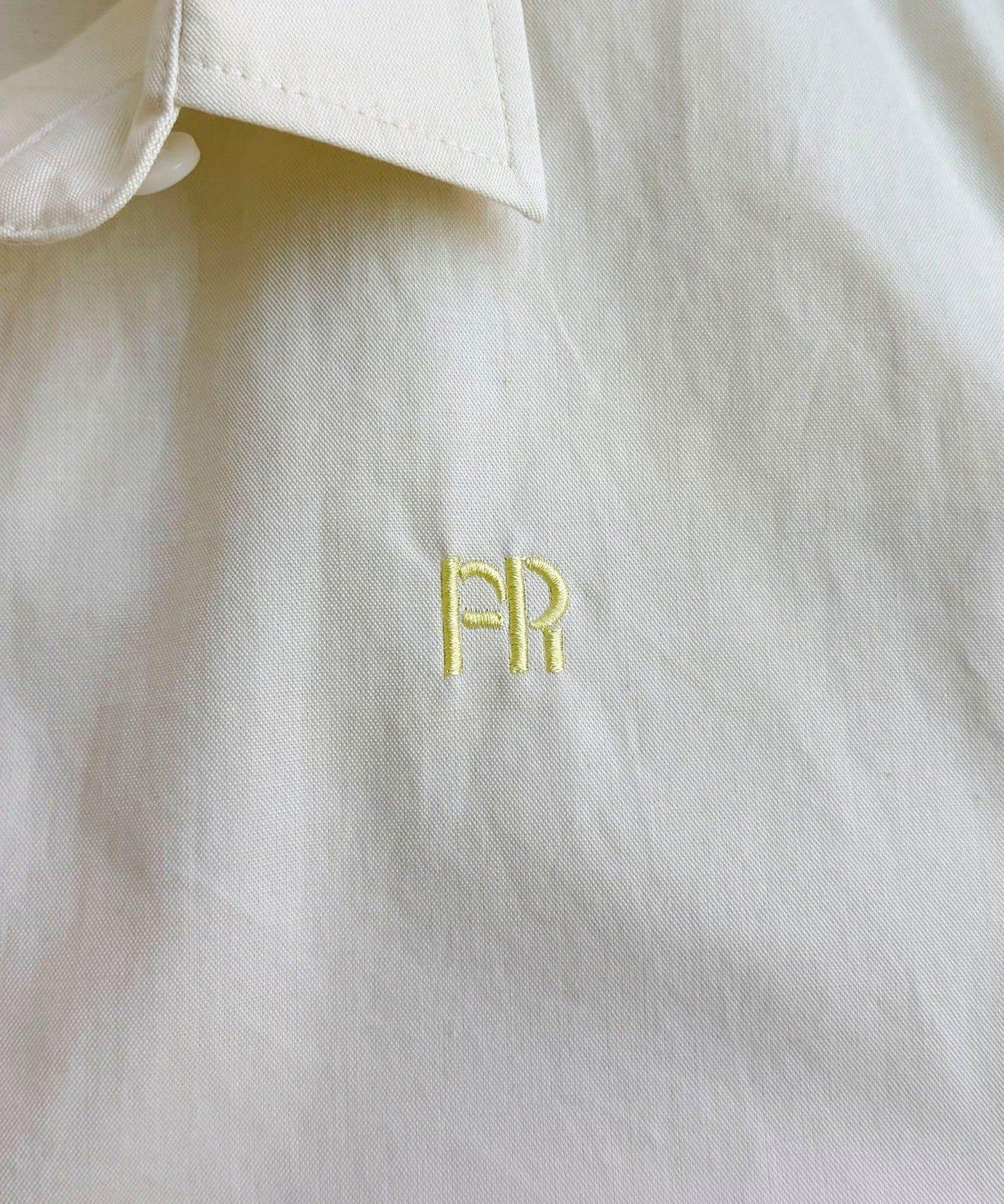 FR刺繡短袖襯衫