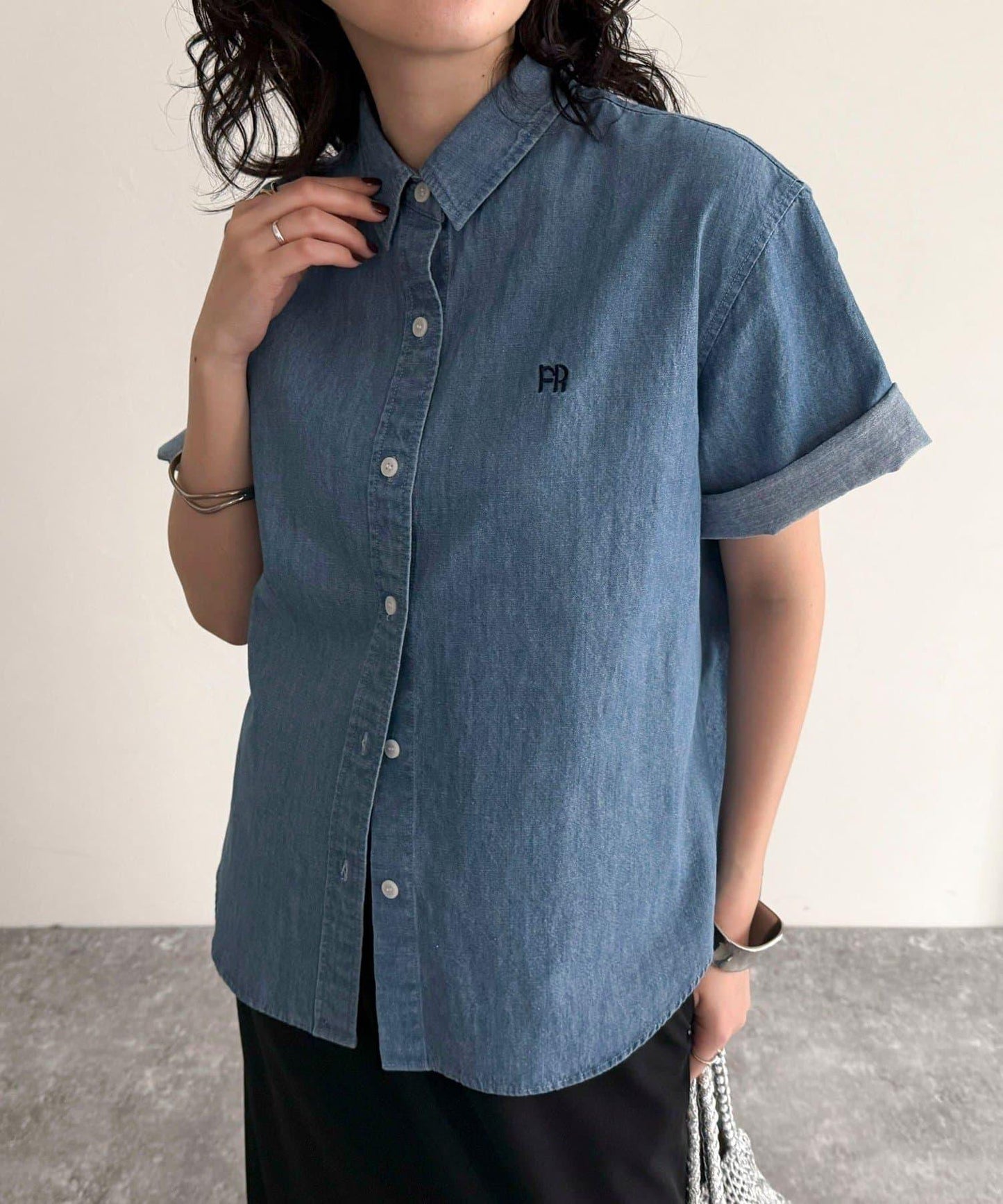 FR刺繡短袖襯衫