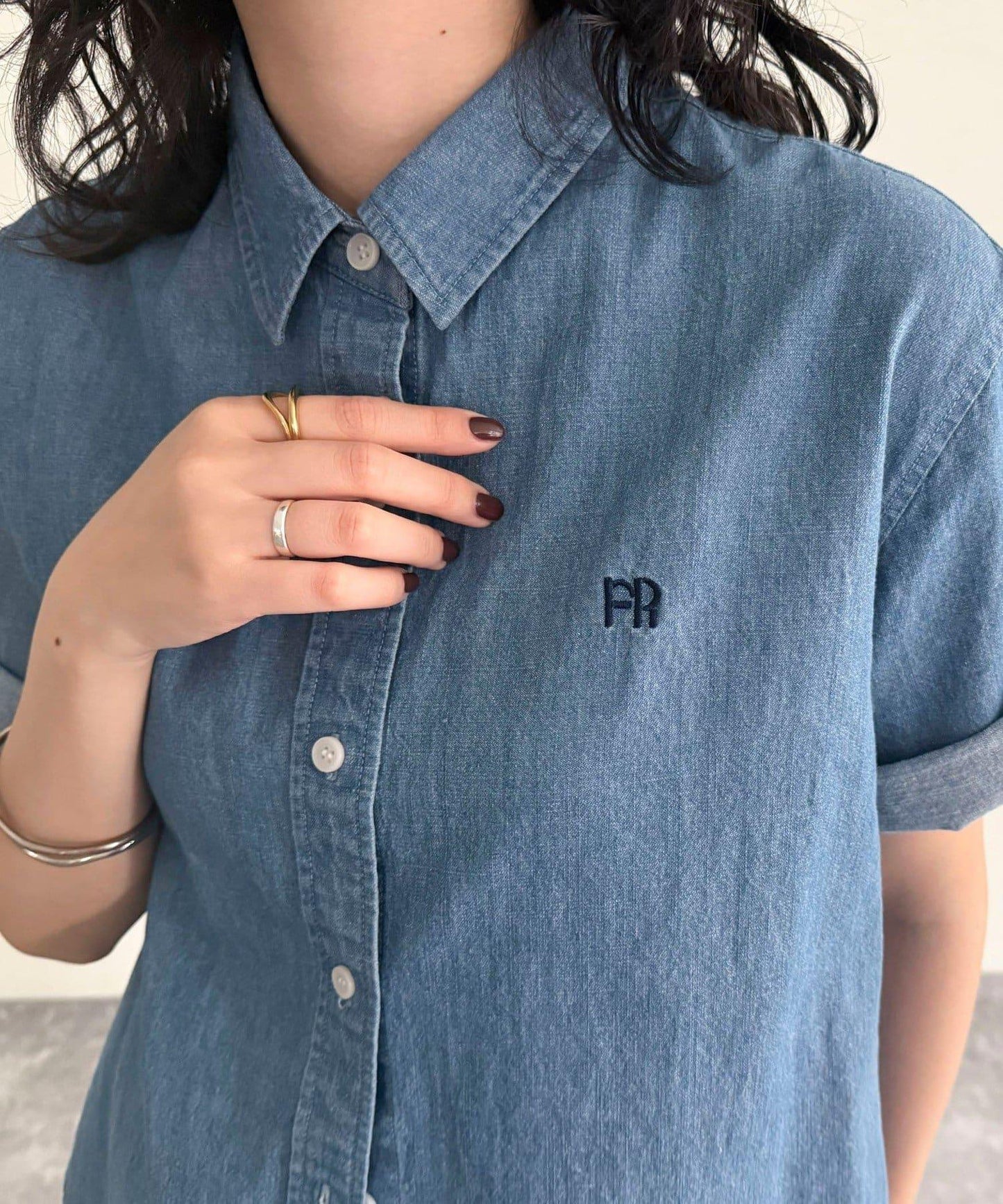 FR刺繡短袖襯衫