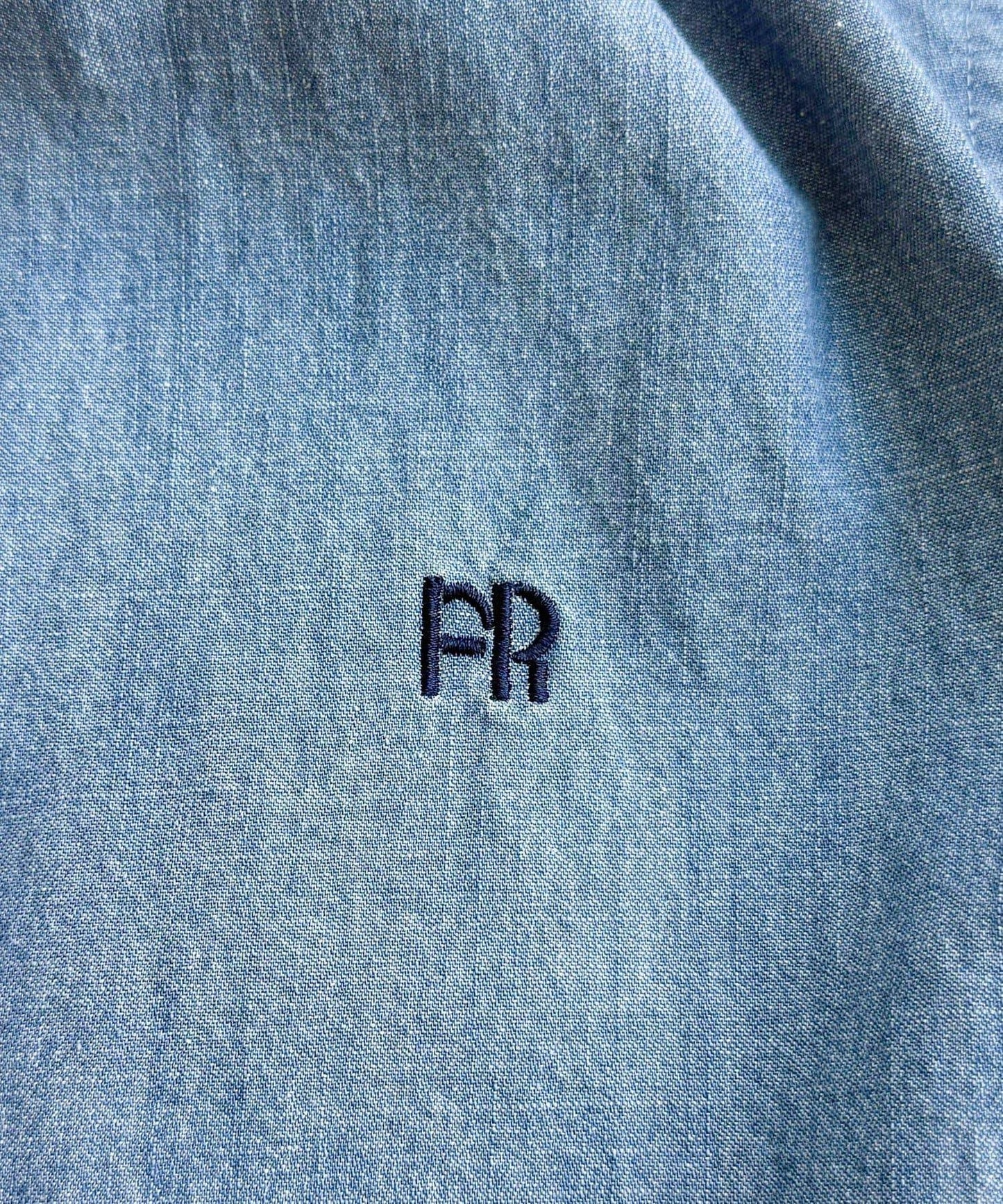 FR刺繡短袖襯衫