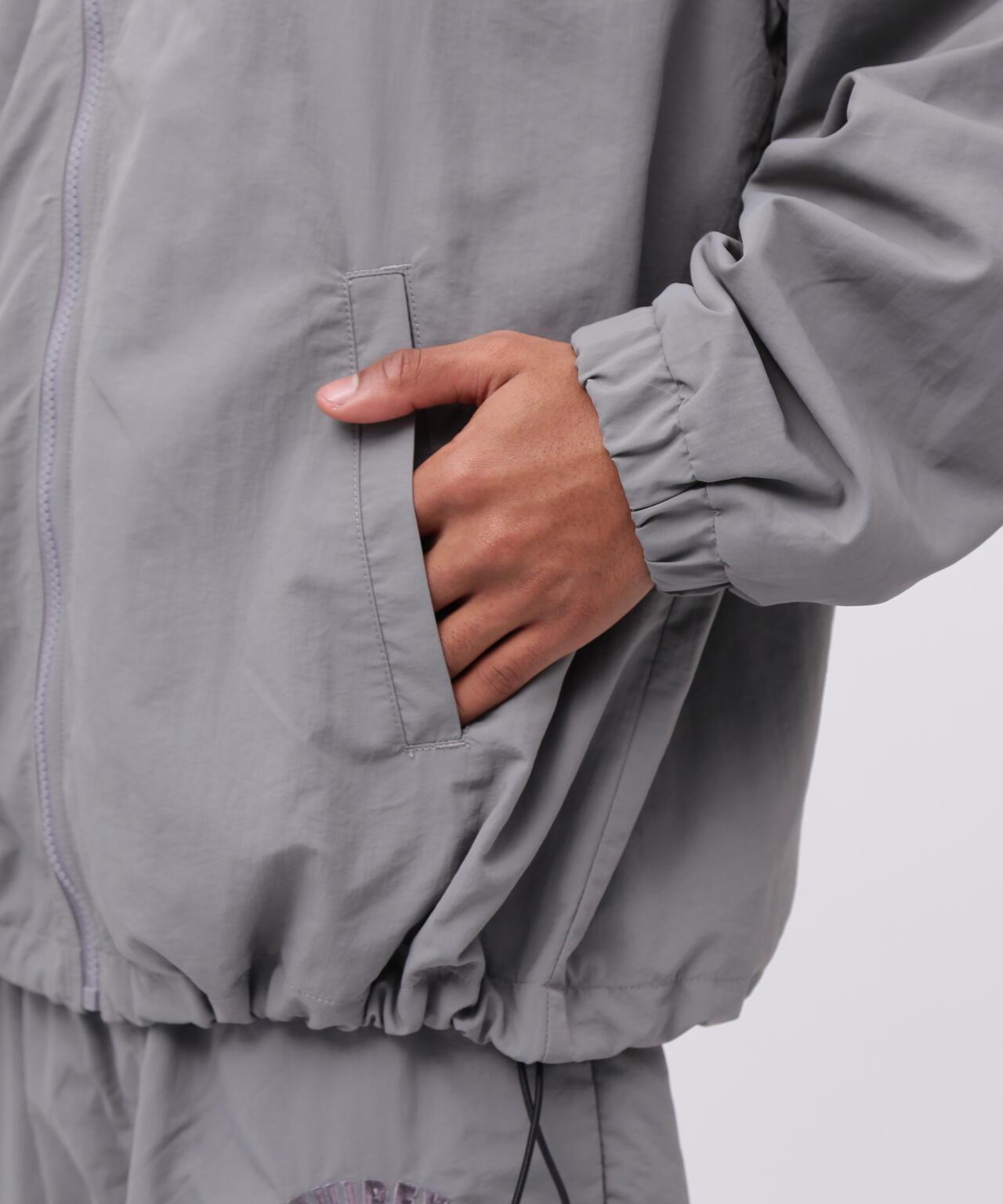 尼龍拼接立領夾克