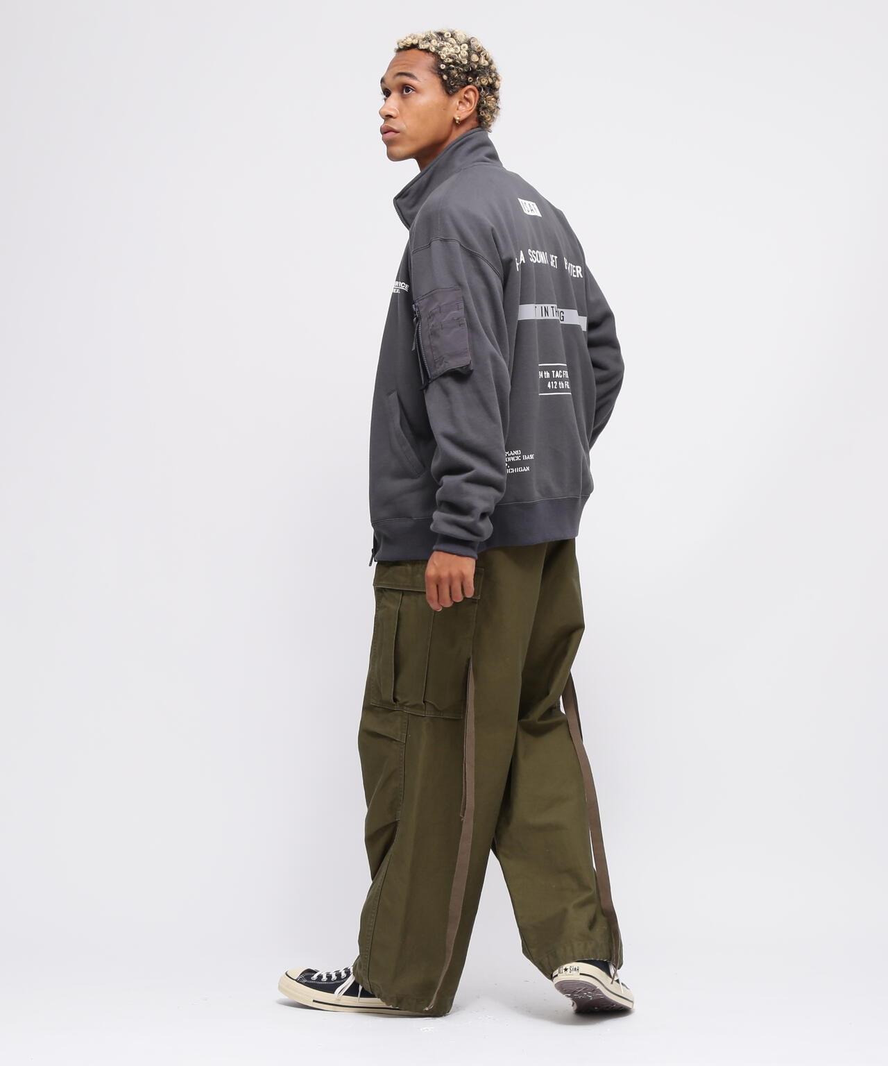 STENCIL STAND ZIP SWEAT "HAT IN THE RING" / 印花立領拉鍊衛衣 "戒指中的帽子"