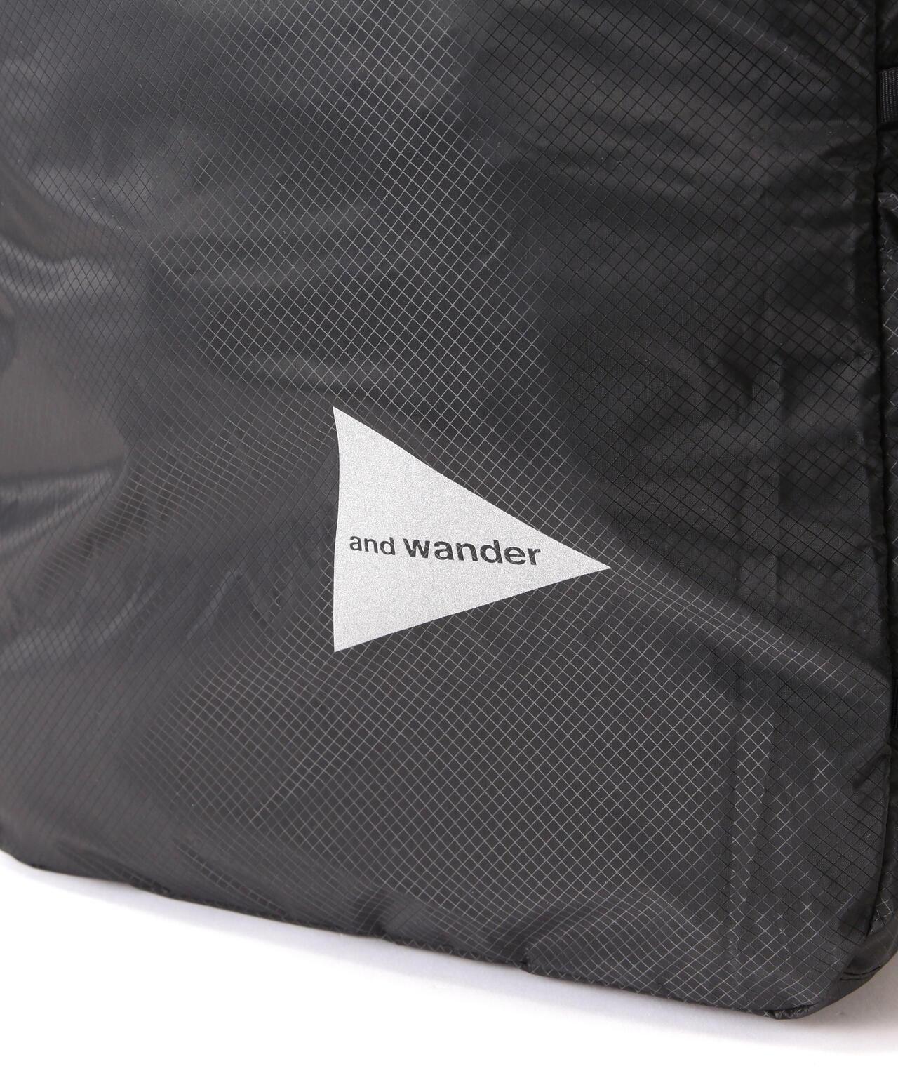 and wander/安德華德 銀色手提包