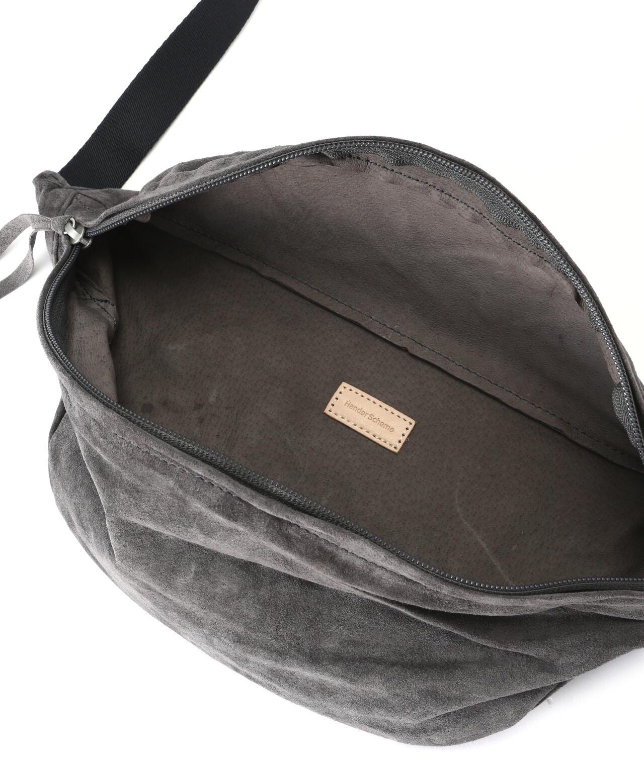 Hender Scheme/恆溫方案/豬腰挎包