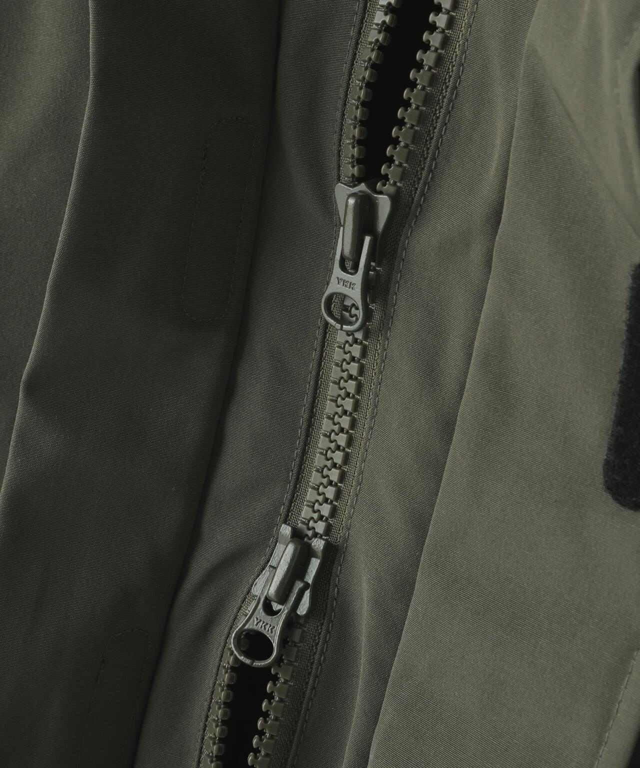 《&DEPOT限定》軍事功能羽絨服2/ 軍事功能羽絨服2/AVIREX/阿維雷克斯