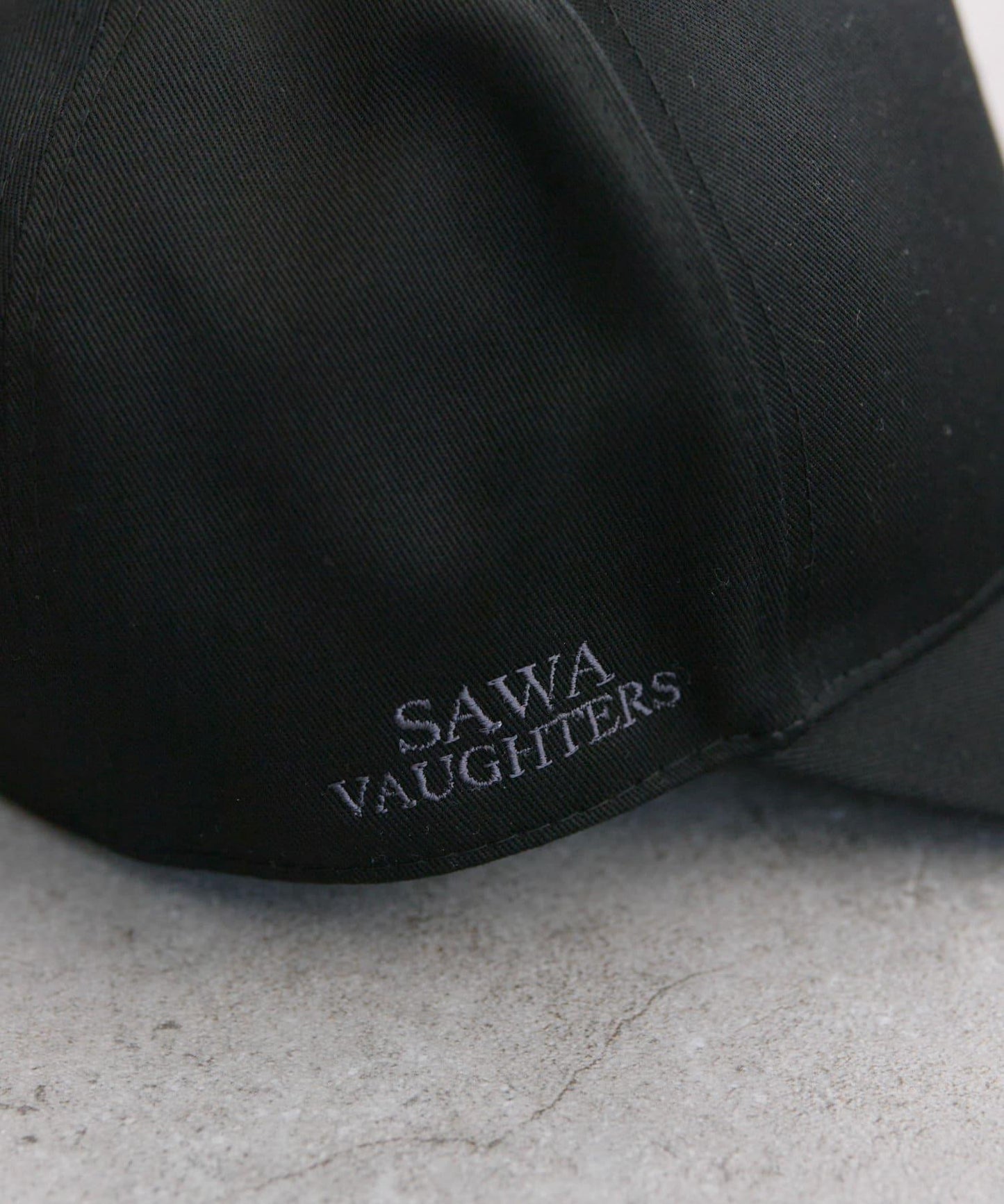 【SAWA VAUGHTERS(薩瓦 沃特斯】T+聯名logo刺繡帽/帽子