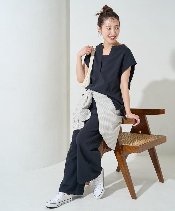 V領法式短袖褲裝套裝(T恤衫·休閒褲)