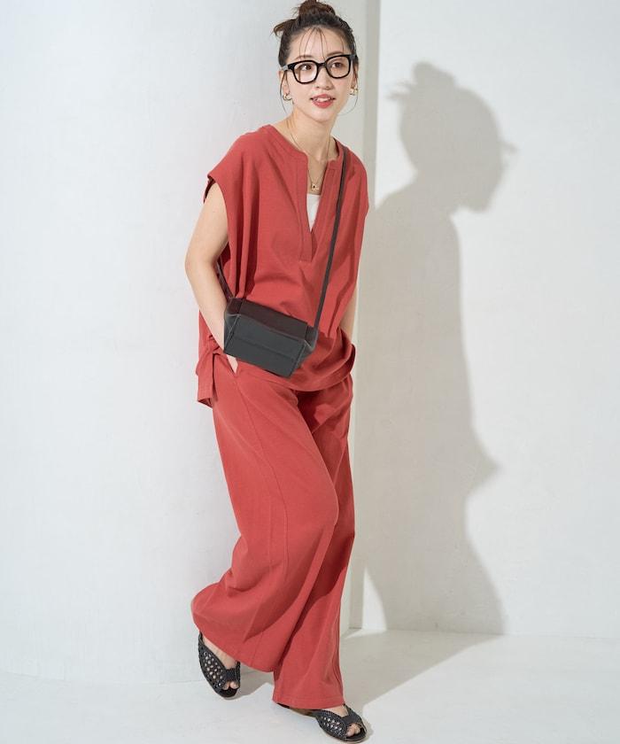 V領法式短袖褲裝套裝(T恤衫·休閒褲)