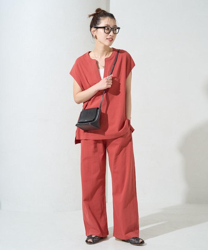 V領法式短袖褲裝套裝(T恤衫·休閒褲)