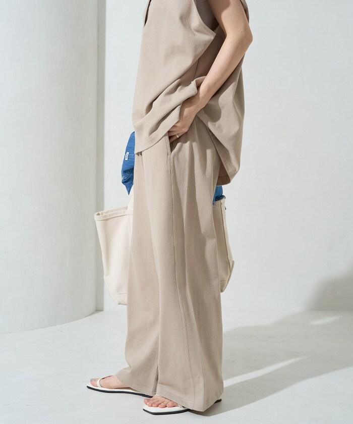 V領法式短袖褲裝套裝(T恤衫·休閒褲)