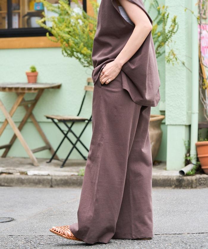 V領法式短袖褲裝套裝(T恤衫·休閒褲)