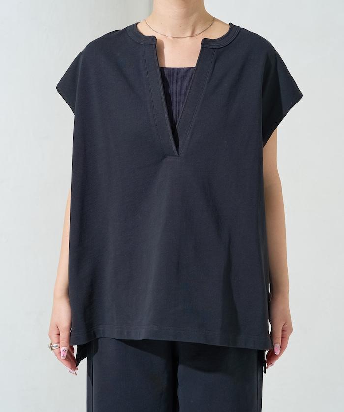 V領法式短袖褲裝套裝(T恤衫·休閒褲)