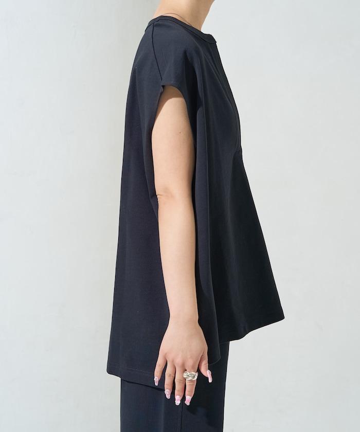 V領法式短袖褲裝套裝(T恤衫·休閒褲)