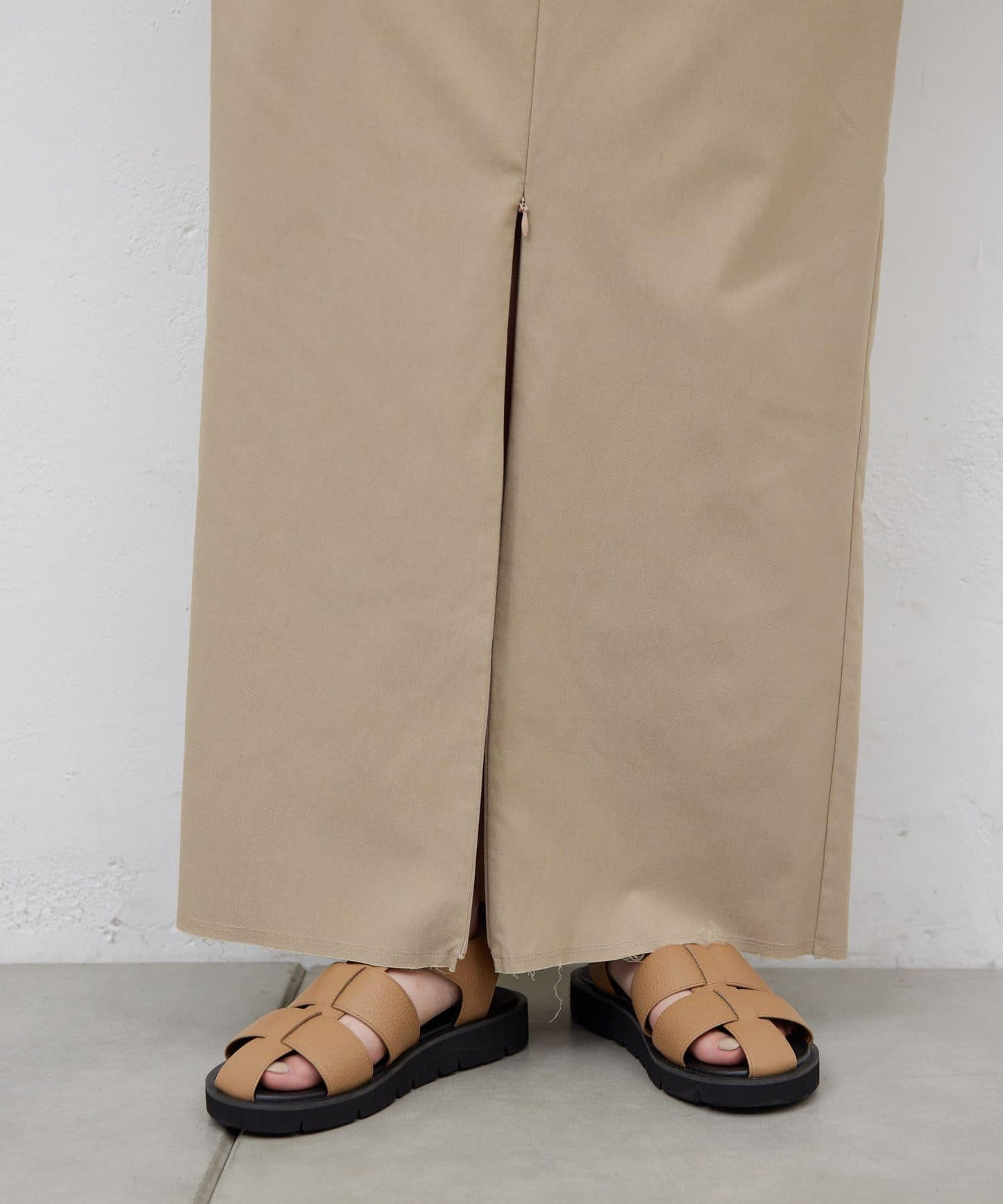 【CHIKA聯名單品】【PM尺碼】拉鍊緊身裙