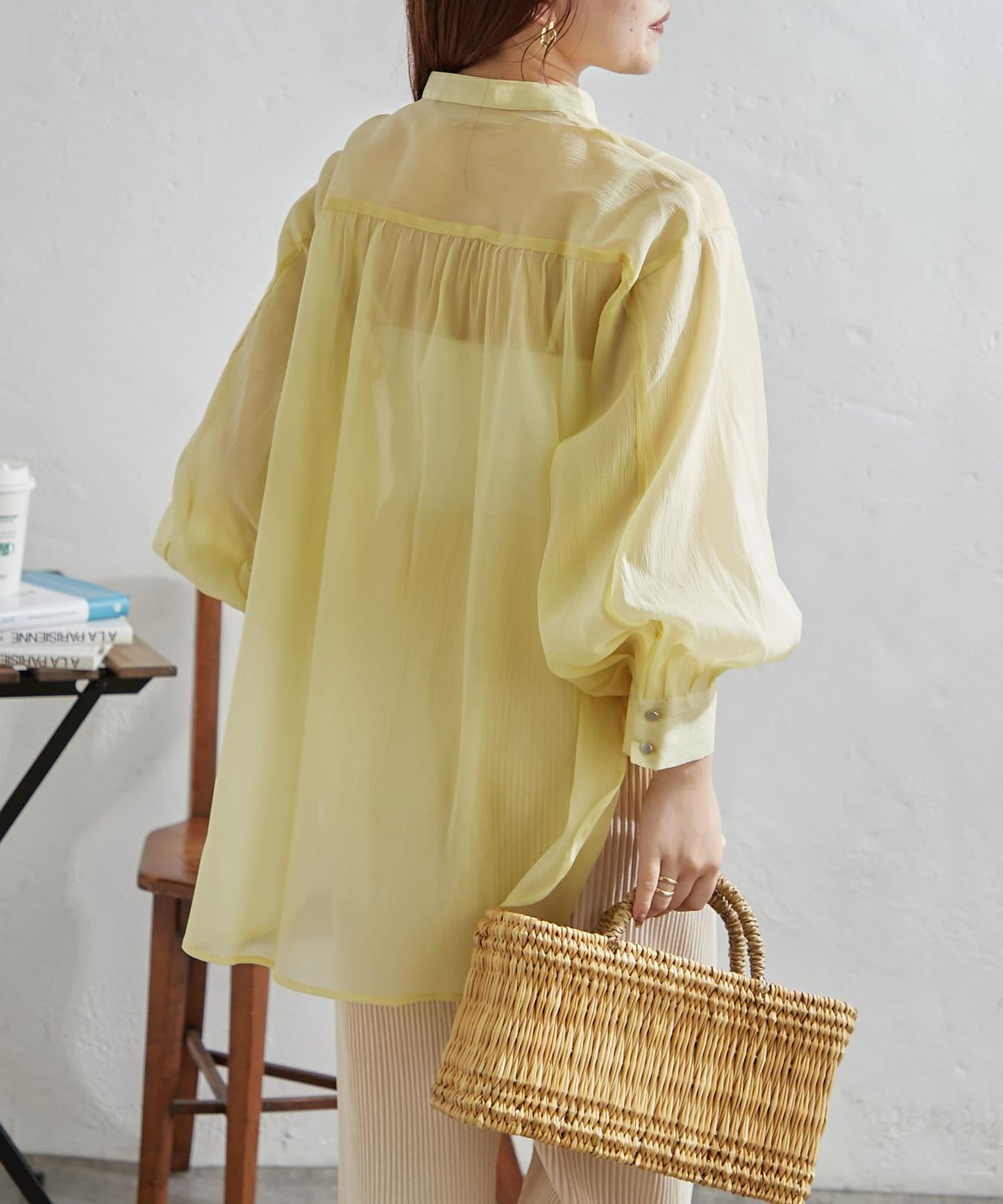 6色系、立領泡泡袖透視蕾絲襯衫