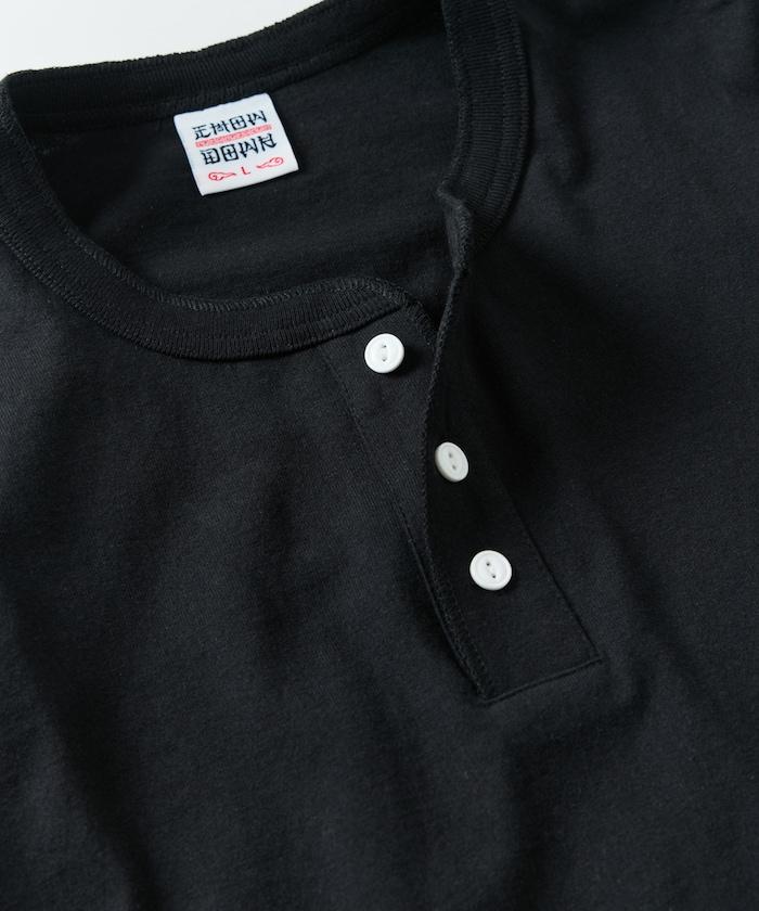 寬鬆剪裁 一點刺繡 圓領T恤/寬鬆剪裁