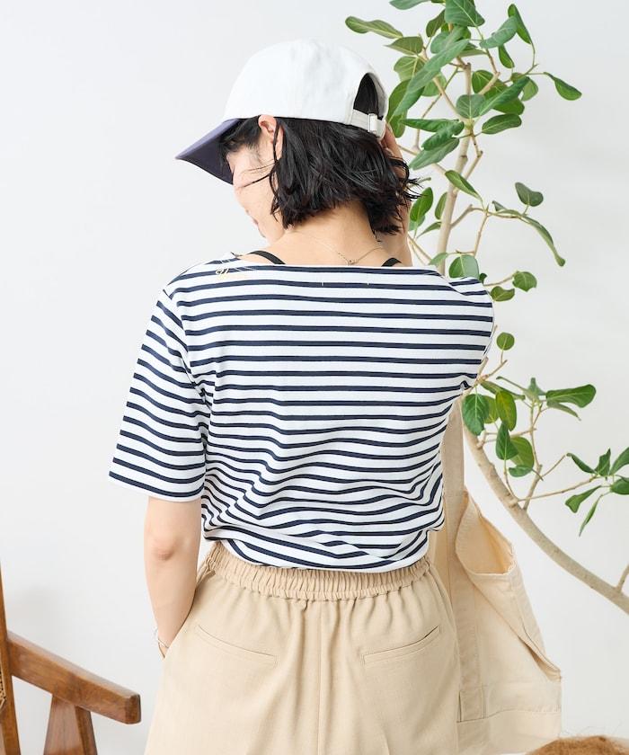 一點刺繡 短袖緊身巴士克襯衫