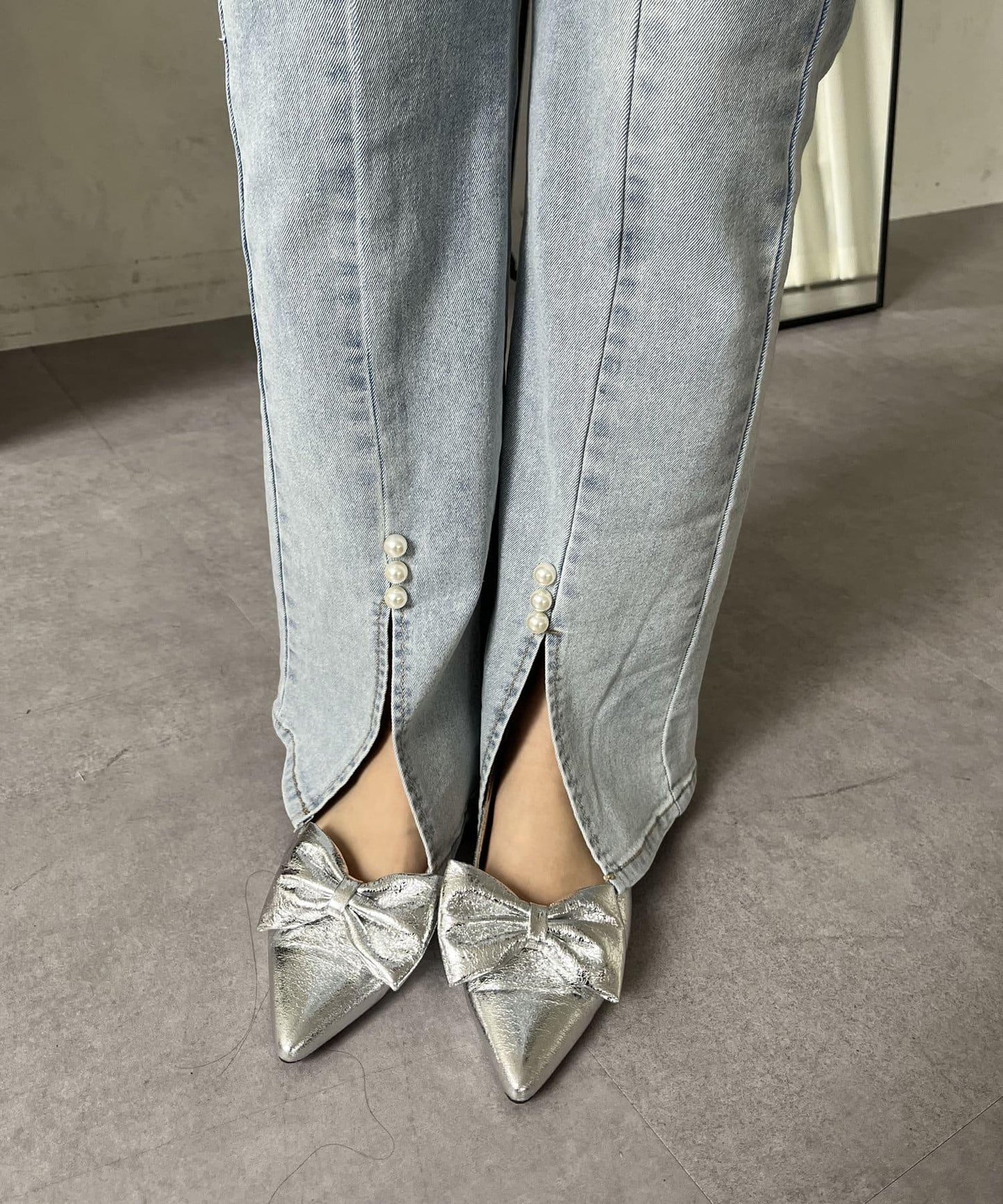 彈力開叉珍珠荷葉邊牛仔褲