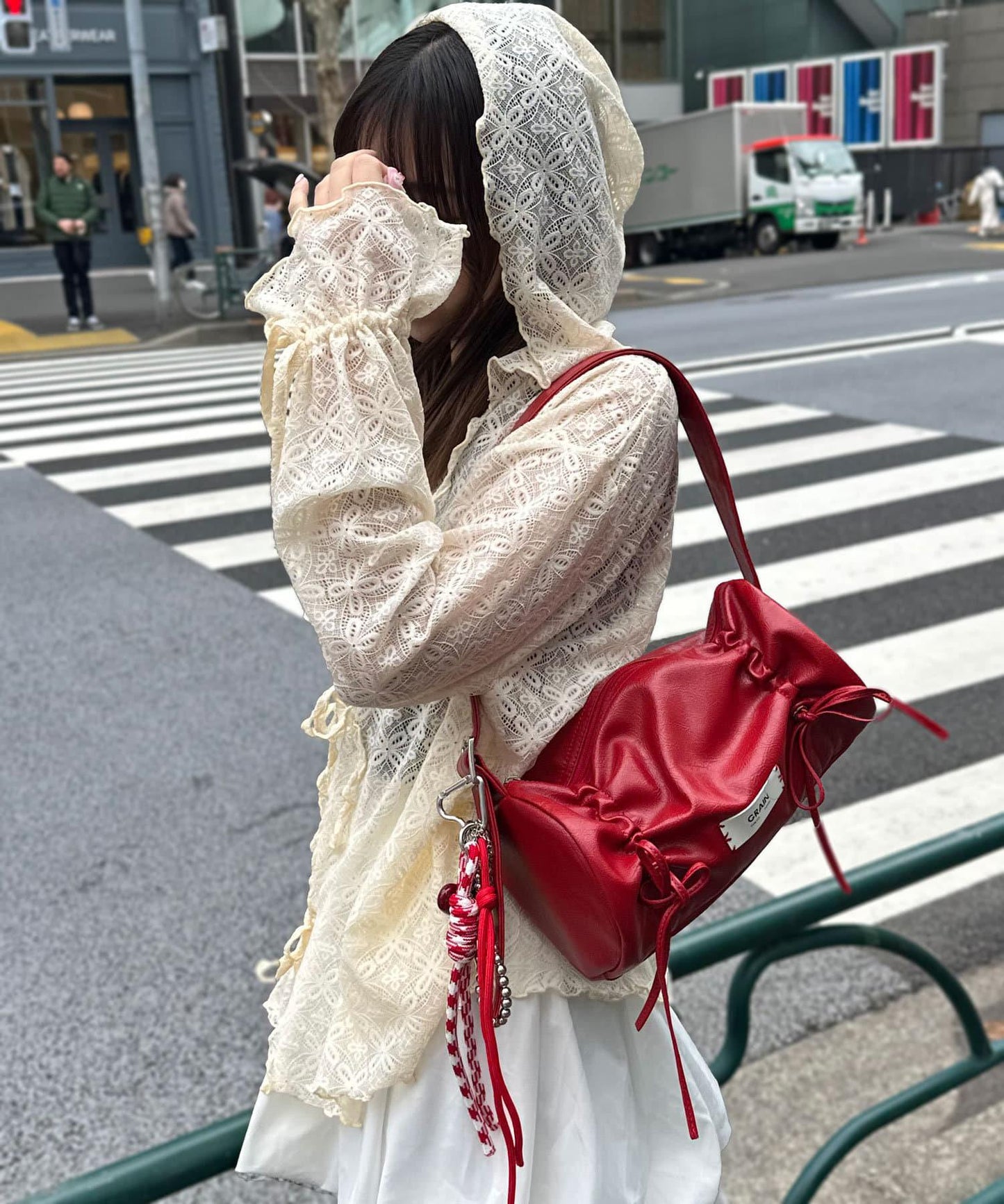 蕾絲連帽衛衣上衣
