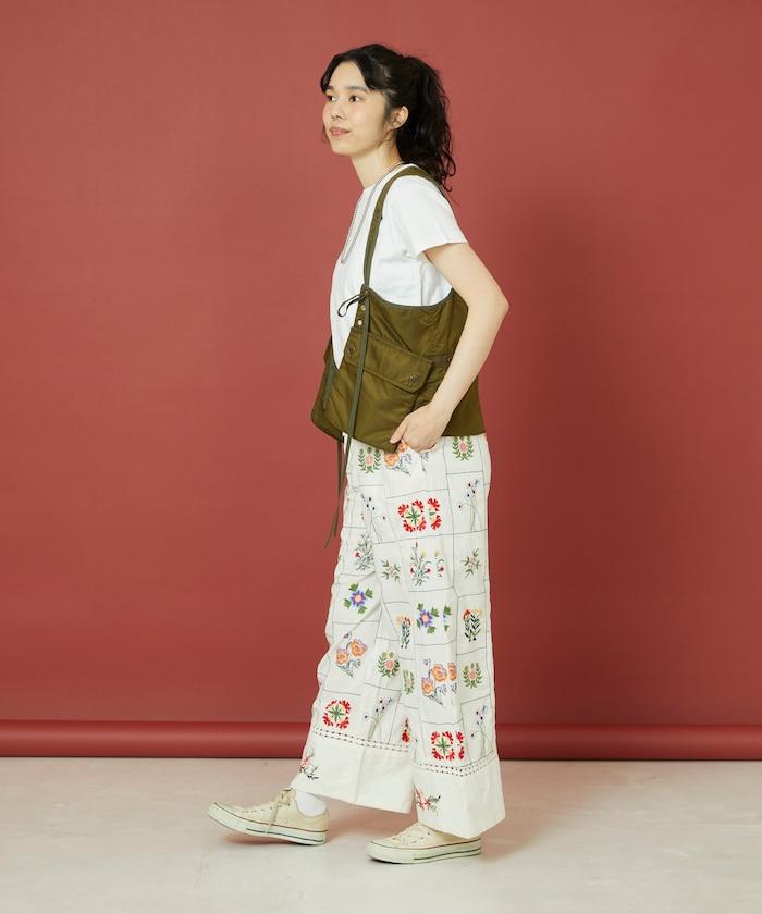 拼接花卉刺繡褲