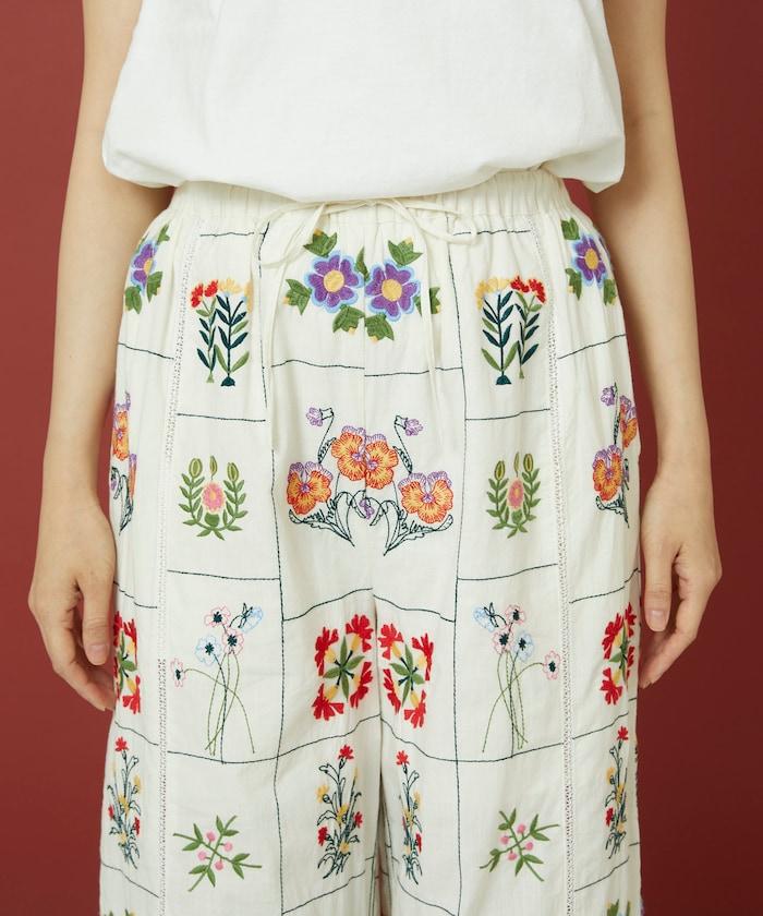 拼接花卉刺繡褲
