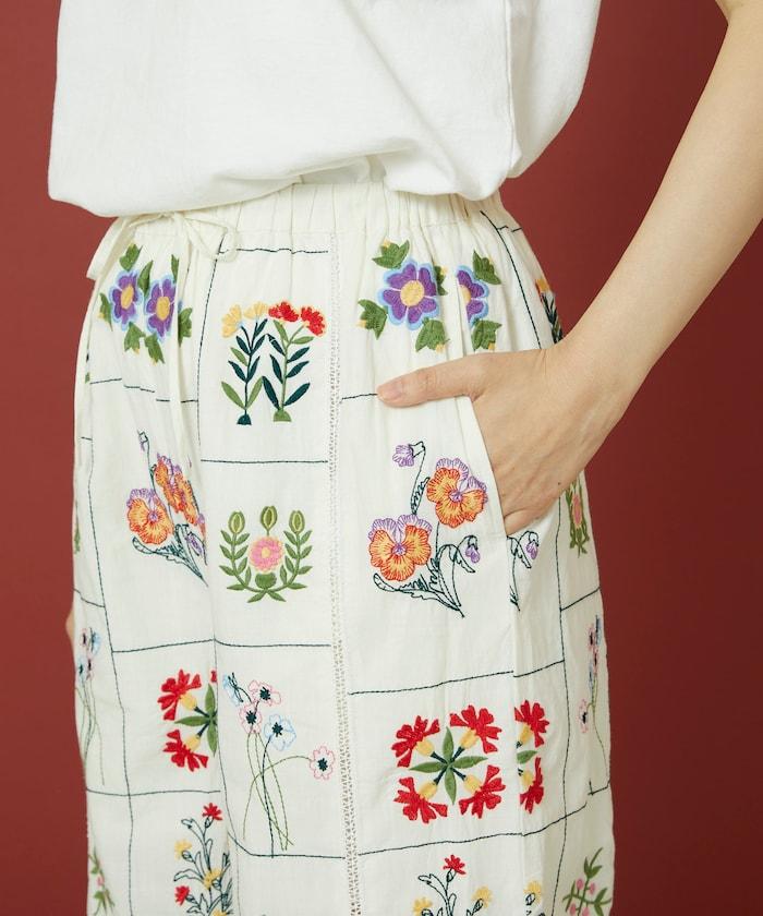 拼接花卉刺繡褲