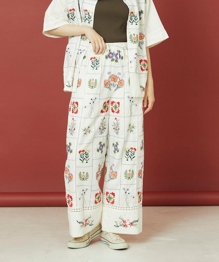 拼接花卉刺繡褲