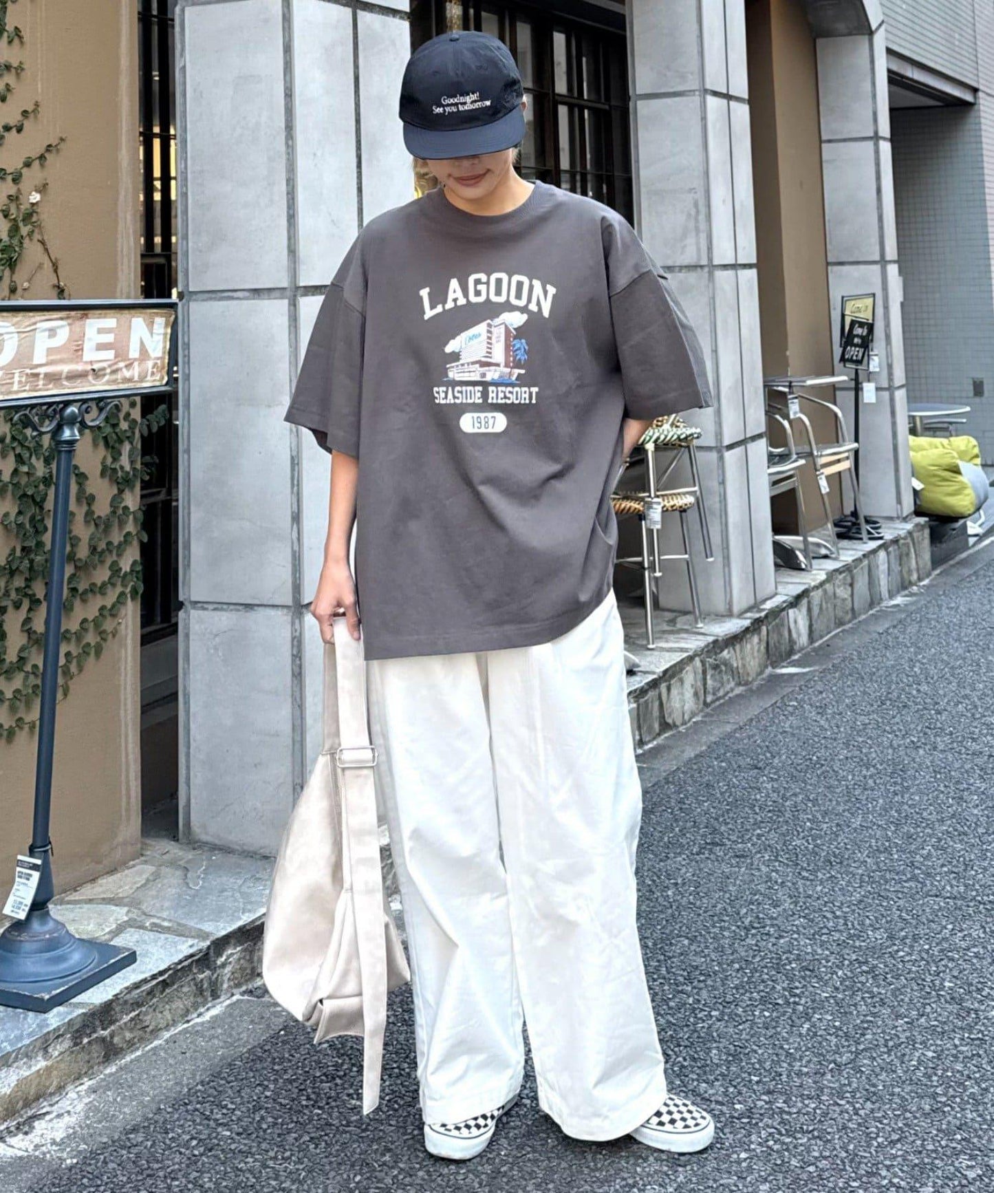【男女通用】寬鬆剪裁圖案印花T恤