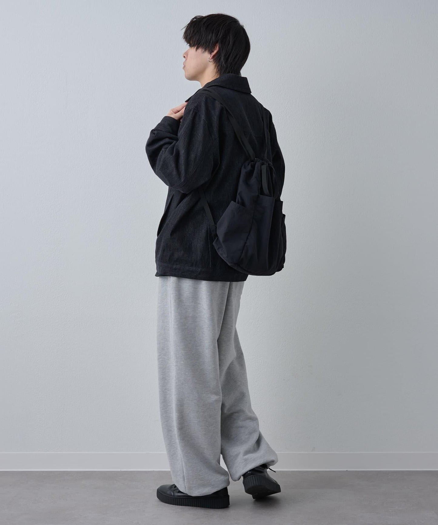 【男女通用/超輕量180克】軟尼龍揹包