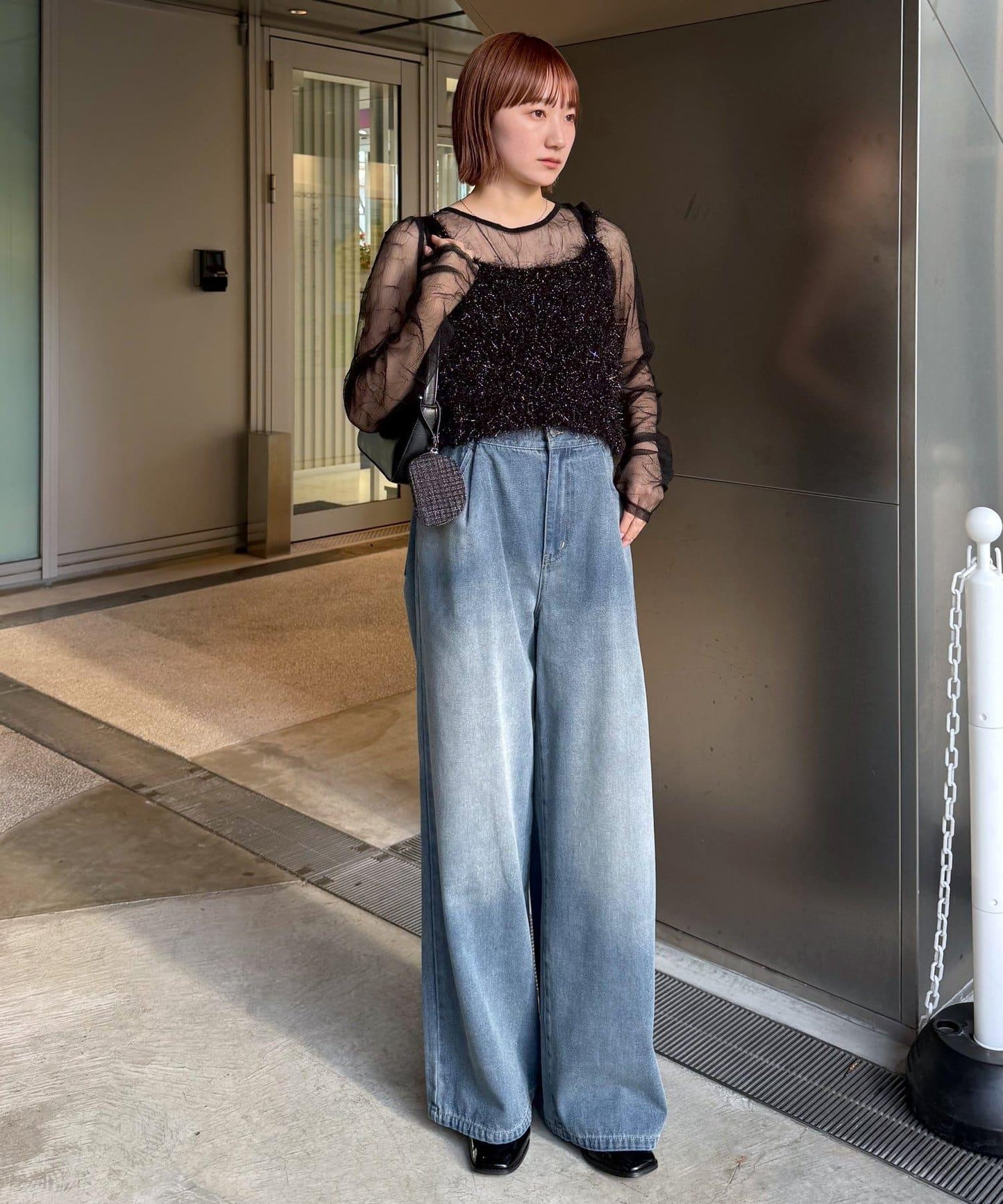 閃亮蕾絲套裝 柳葉領襯衫