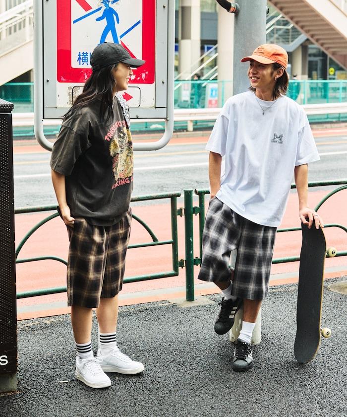 寬鬆剪裁漸變格紋休閒短褲