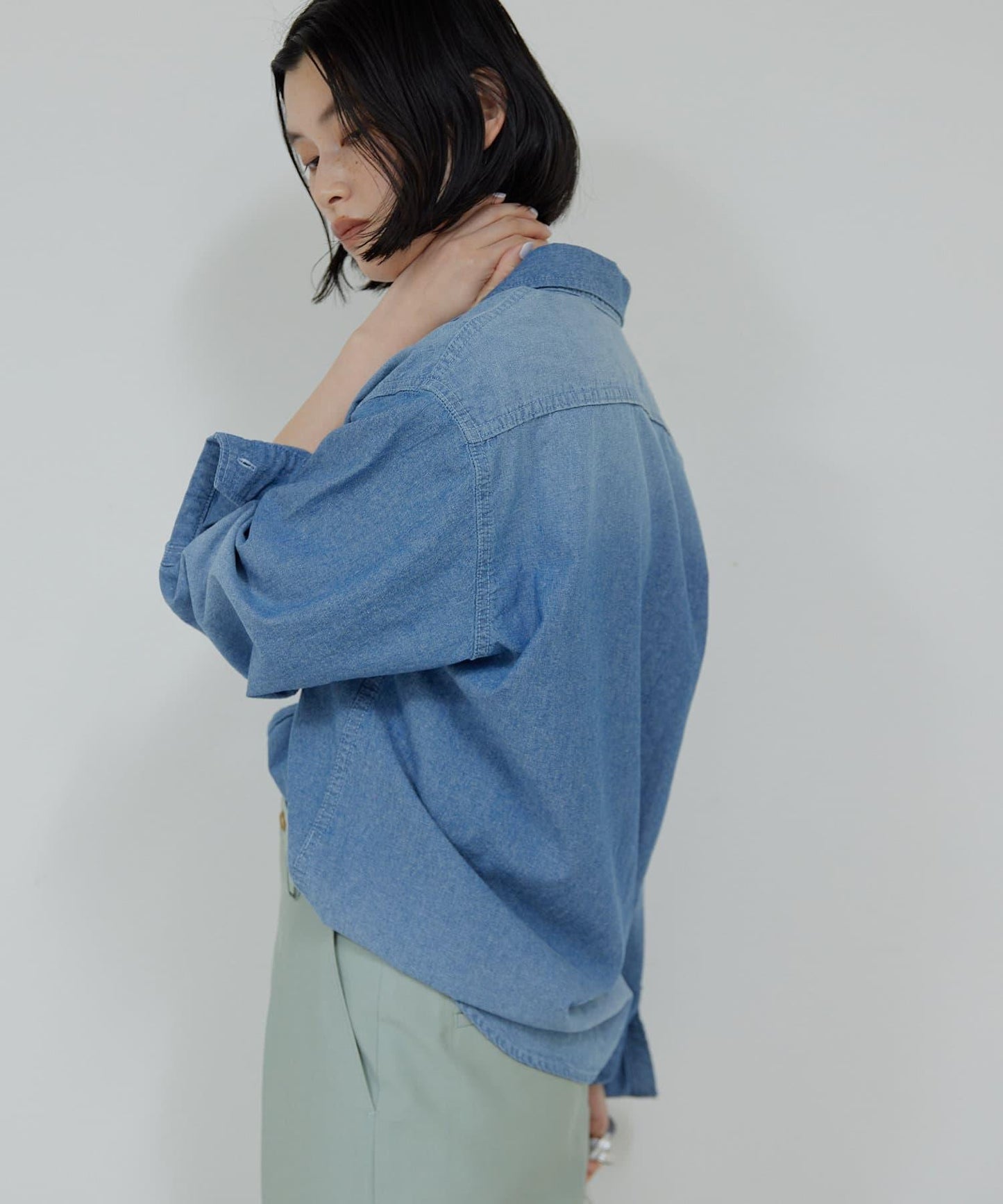 咚格里襯衫